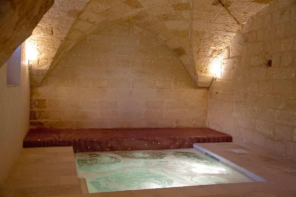 Calendula – Luxury Distilia