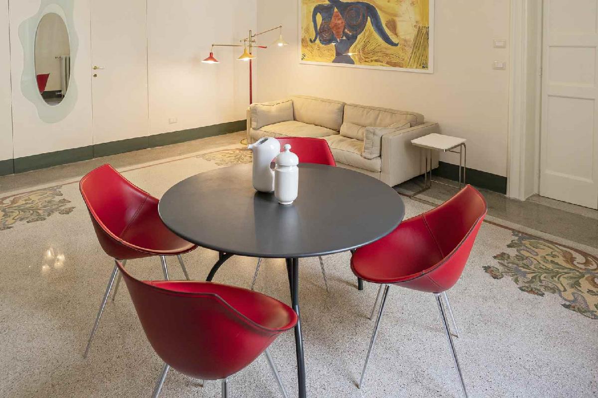 Calendula – Luxury Distilia