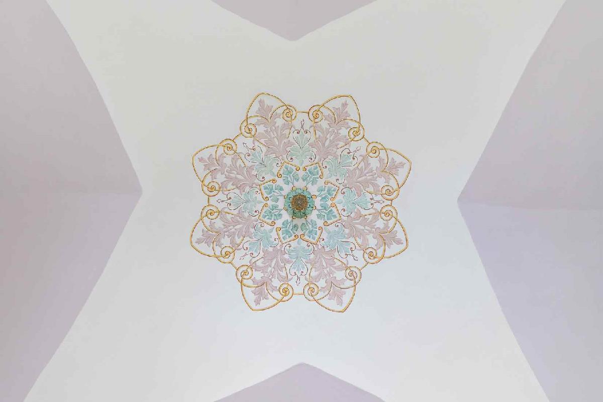 Melissa – Luxury Distilia