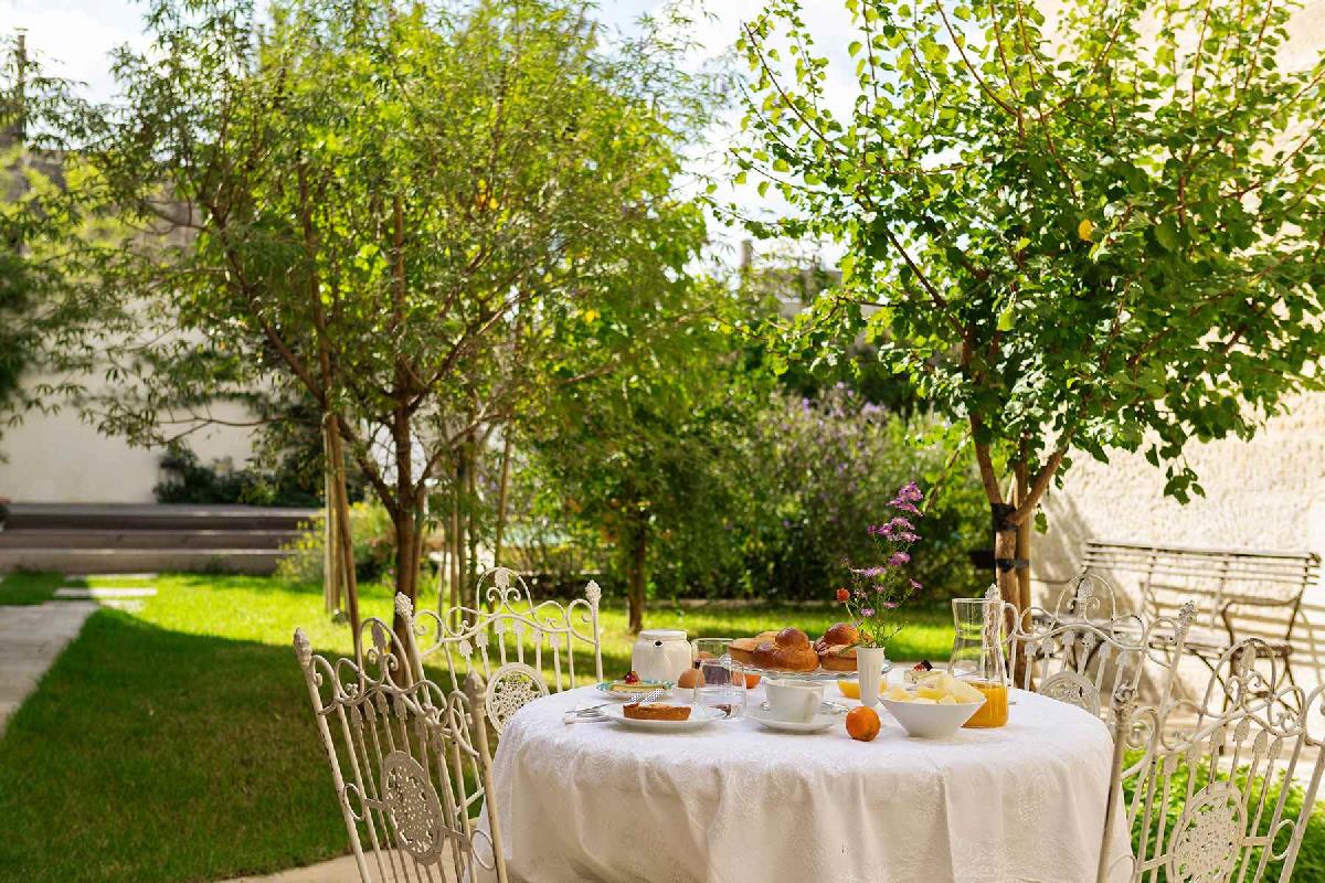 Alloro – Luxury Distilia