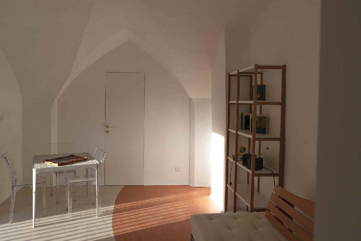 Alloro – Luxury Distilia