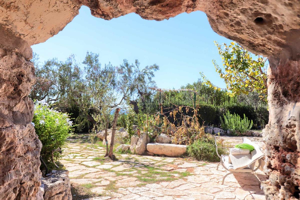 Trullo 1821  – Tenuta Le Farcole