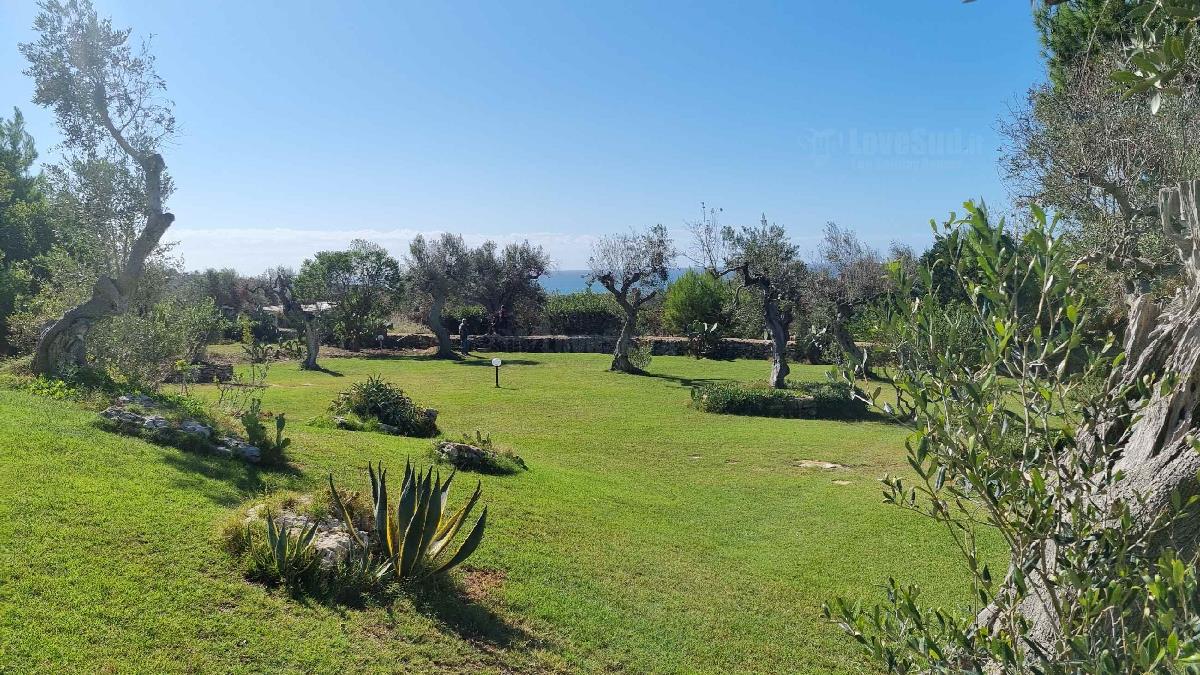 Trullo 1821  – Tenuta Le Farcole