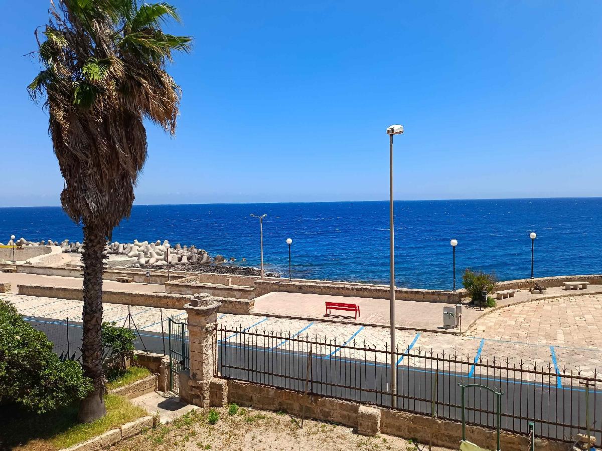 Apt Carmela – Villa Risolo