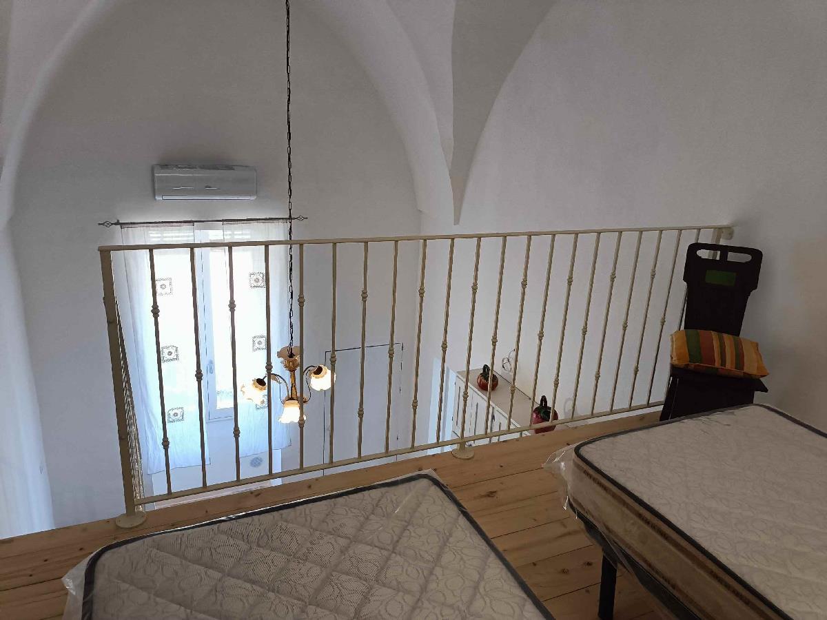 Apt Gloria – Villa Risolo